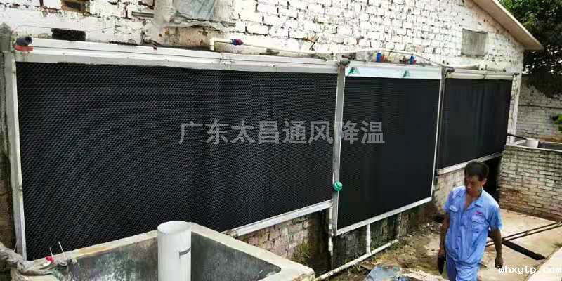 养殖场通风降温常用设备1 养殖场通风降温常用设备1