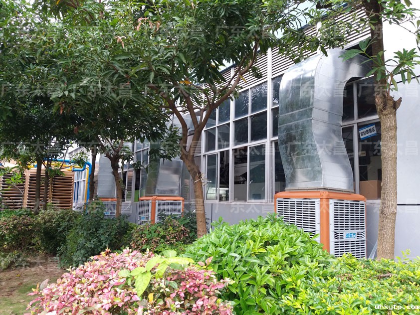 不知道大型厂房怎么降温？看看环保空调是怎么做到的