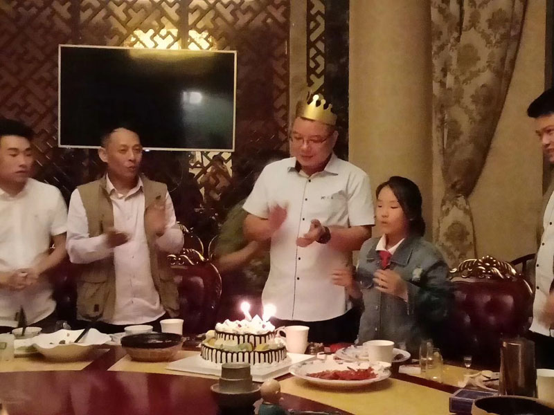 公司聚餐 公司聚餐